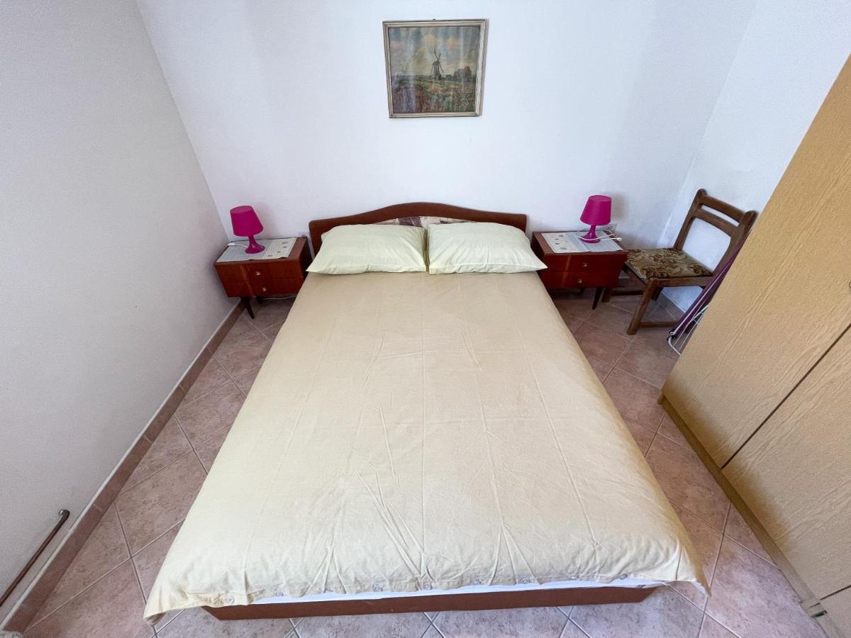 Apartment Leonarda *